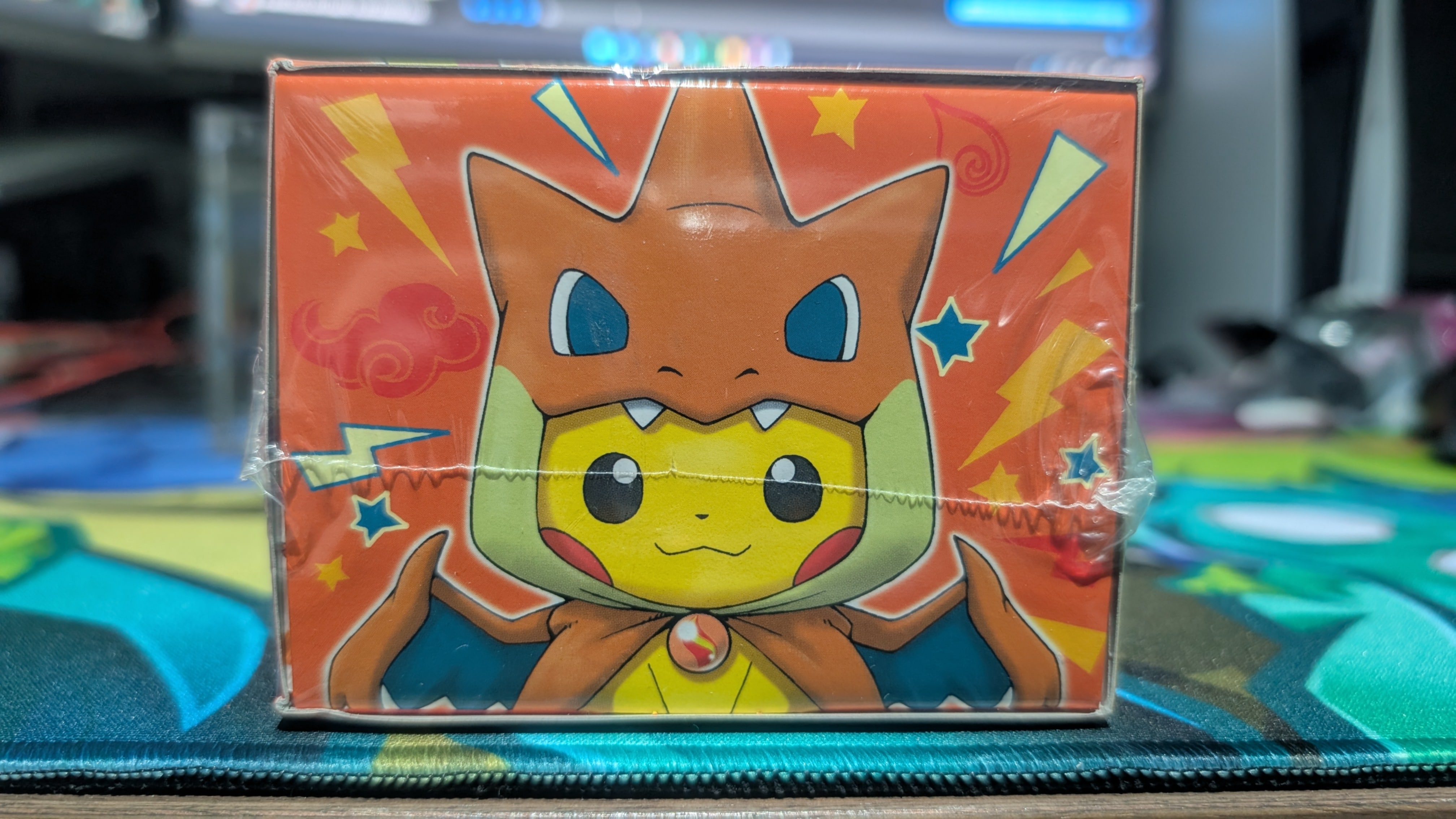 CharizardY_Right